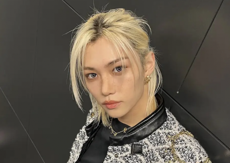 Stray Kids Star Felix Gets Cozy With British Security Guard During 2024 BTS Hyde Park Music Festival Performance felix stray kids uk festival 2024