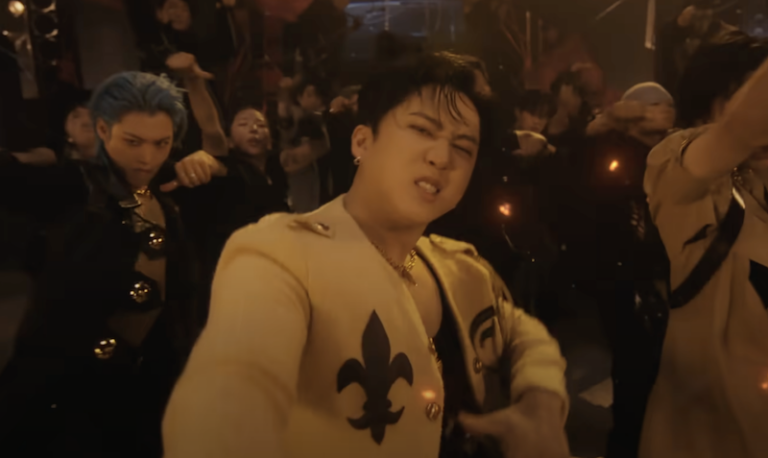 stray kids lalalala and deadpool and wolverine